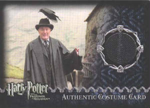 poau_cornelius_fudge_cloak_627-830.jpg