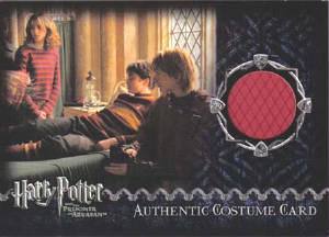 poau_george_quidditch_robe_0281-2803.jpg